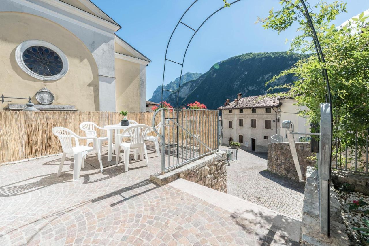Appartamento Ania Vista Castello Tenno Exterior foto