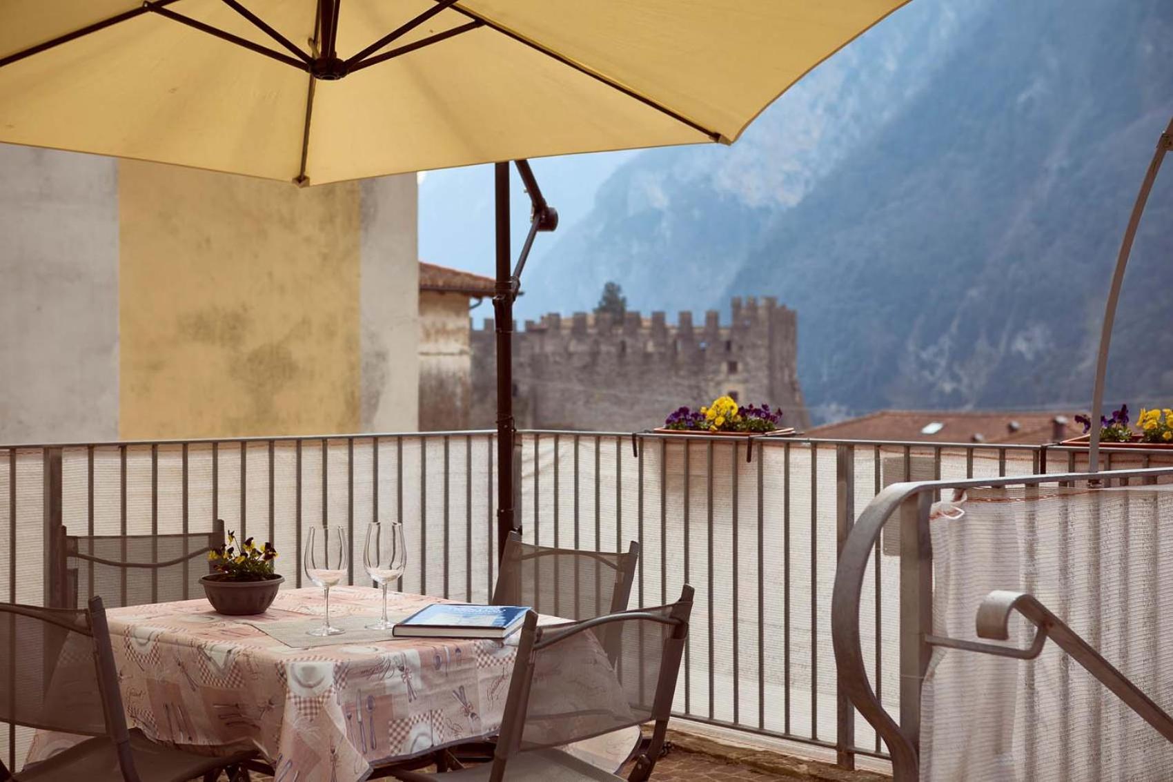 Appartamento Ania Vista Castello Tenno Exterior foto